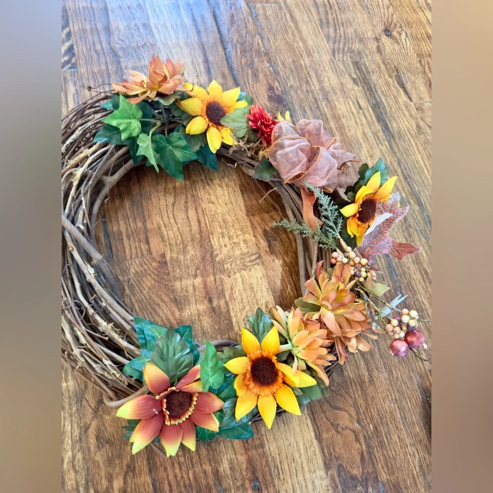 16” CUSTOM Rustic Farmhouse Sunflower & Daisy Floral Wooden Grapevine Wreath